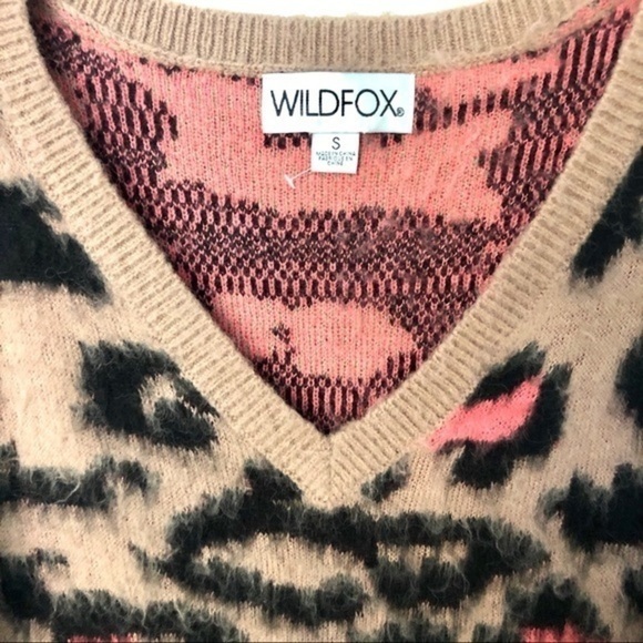 WILDFOX Preppy Kitty Tatum Sweater size S NWOT - Picture 5 of 8
